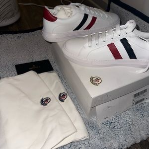 Moncler leather low top sneakers; Ariel